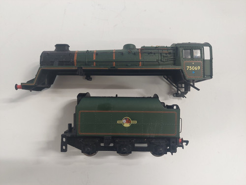 Bachmann 104 green class - br,