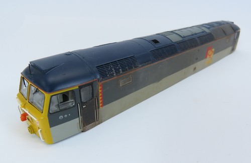 Bachmann class rubbed - oo,